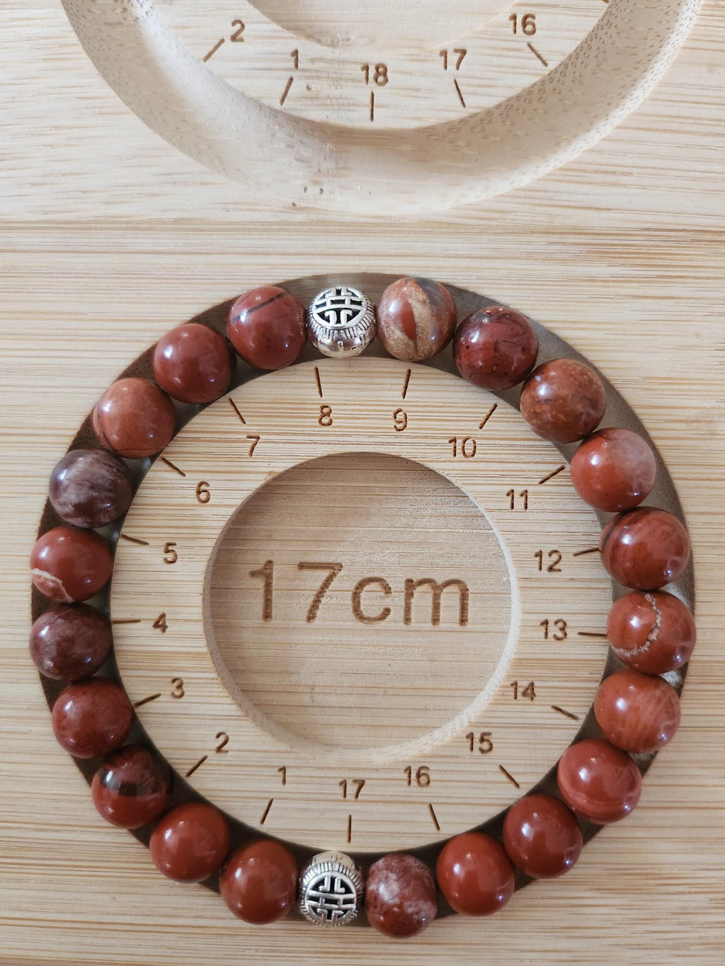 Bracelet Homme en Pierres (origine indéterminée) Rouge Brun, avec Intercalaires Argentés - "Terre Rouge" -