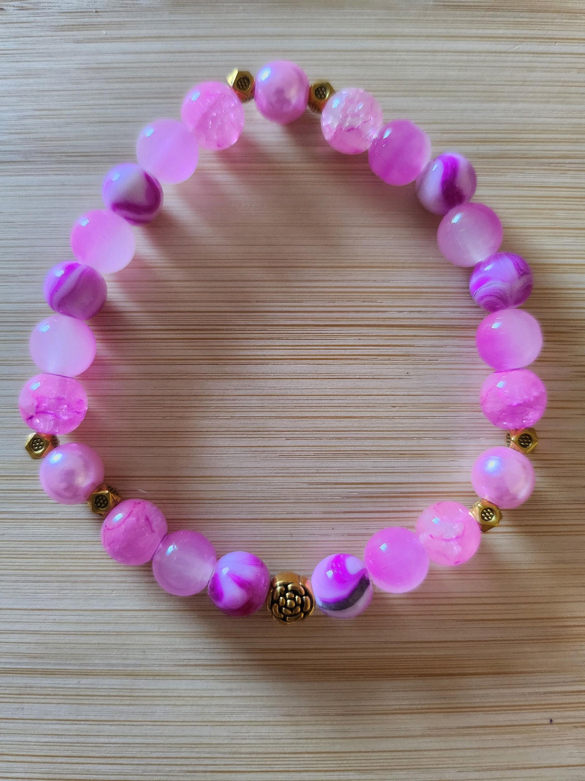 Bracelet Fantaisie en perles  Rose, Perles Nacrées et Fil Élastique - Nymphéa -