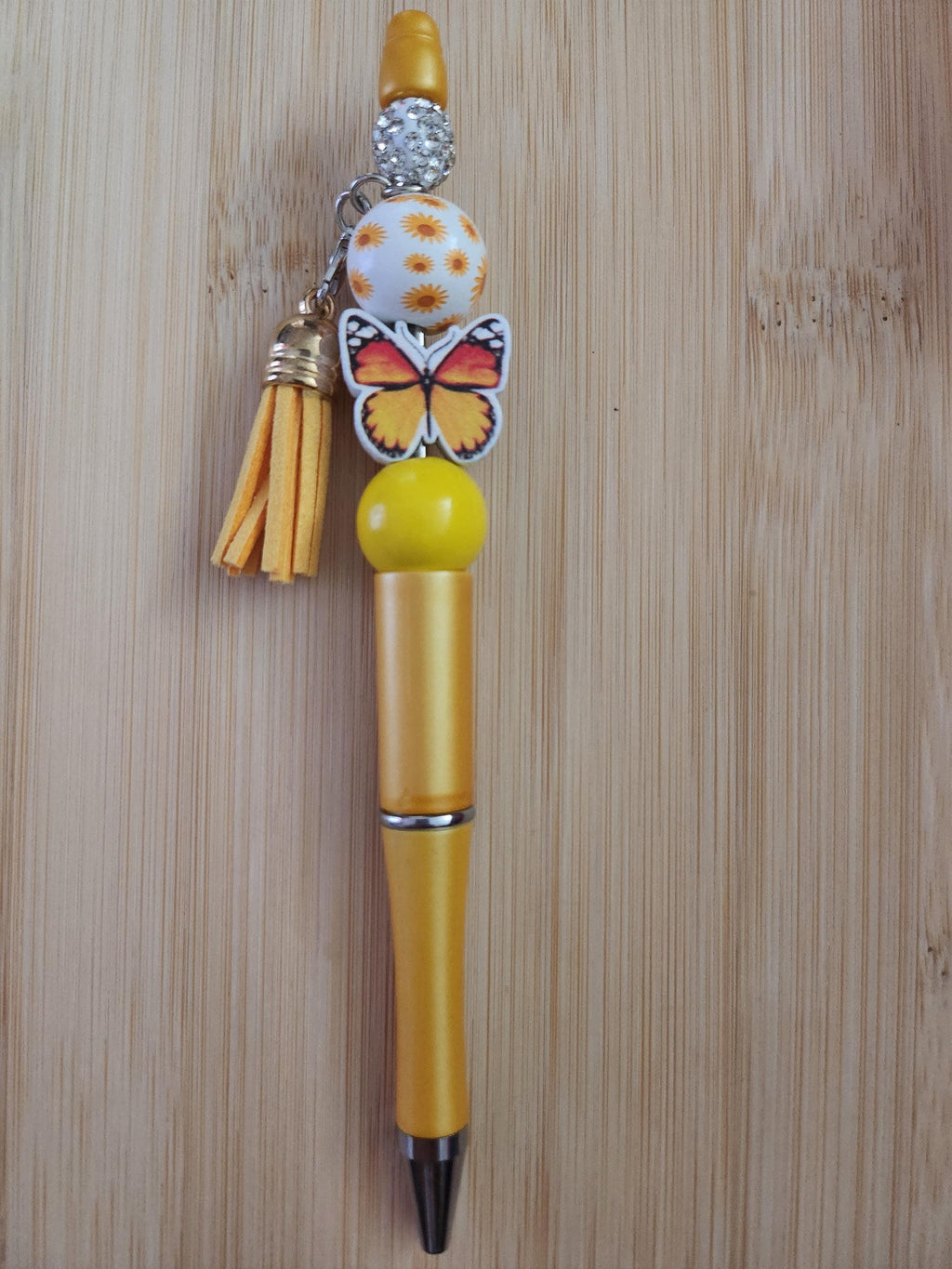 Bracelet en perles fantaisie et Stylo Jaune Doré avec Papillon - Epi d'Or -