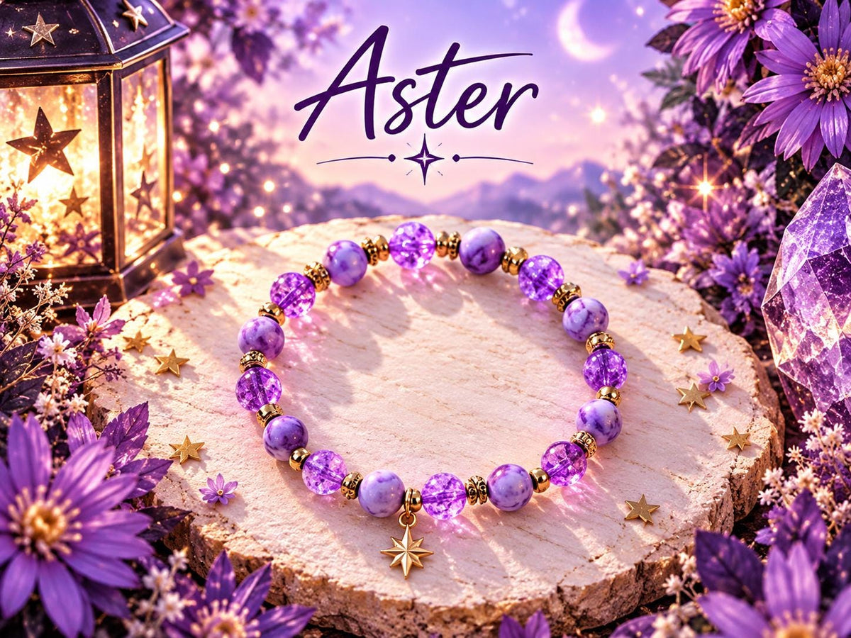 Bracelet fantaisie en Perles Violettes, Intercalaires Dorés et Breloque Étoile - Aster -