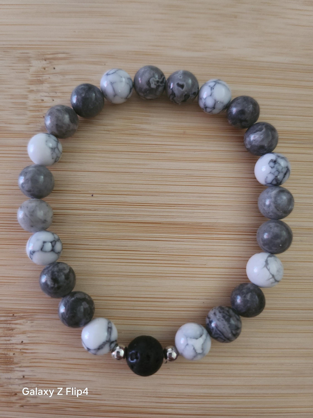 Bracelet en pierres naturelles d' agate crazy lace et howlite - Lithothérapie - Ardoise -