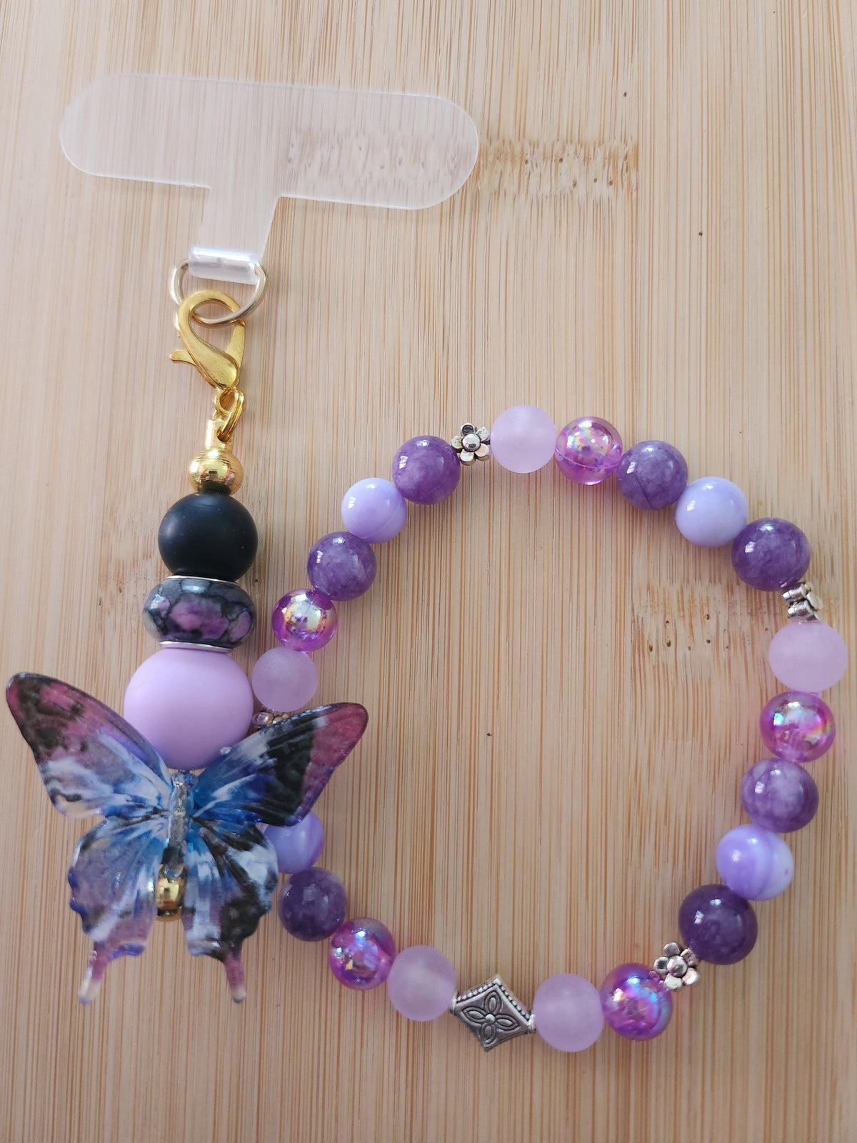 Bracelet en perles fantaisie  - Violet avec Grigri Assorti - Glicine -