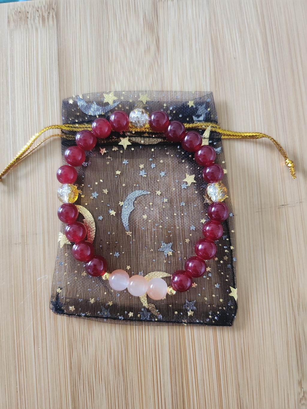Bracelet fantaisie en perles - couleur rouge - Rubis -