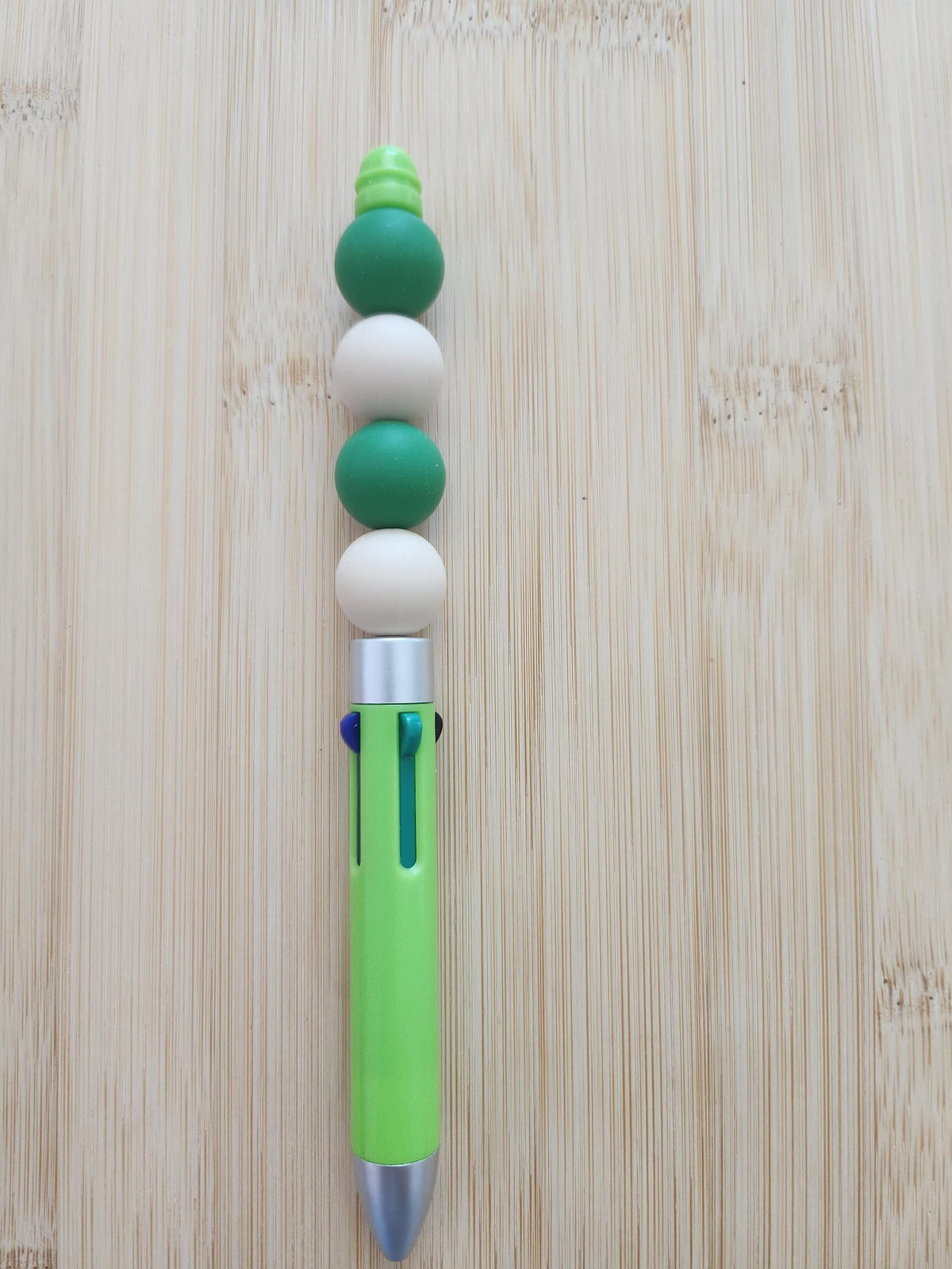 Duo Stylo 4 Couleurs et Jeton de Caddie Vert - Fleurs des Ours -