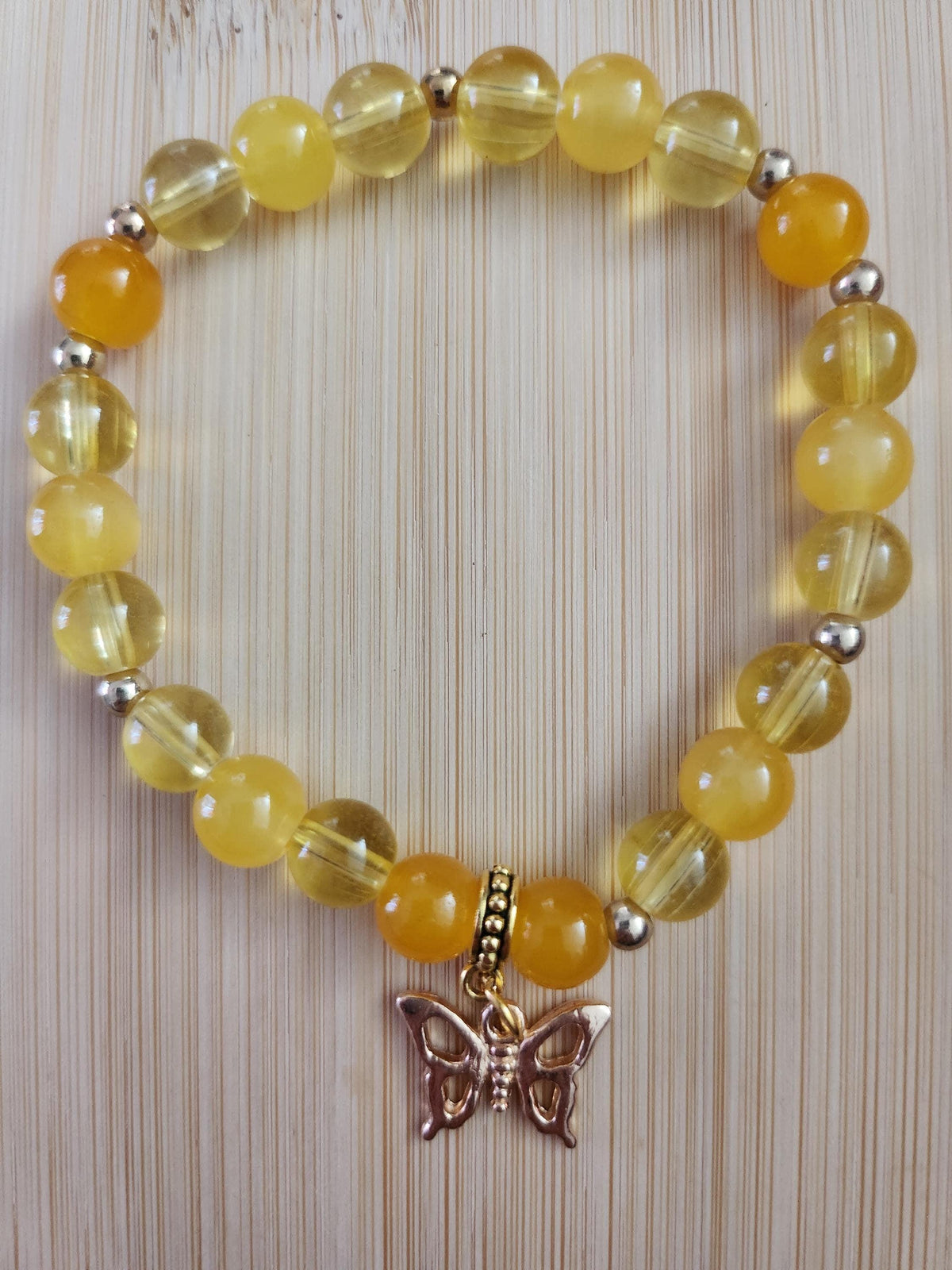 Bracelet en perles fantaisie et Stylo Jaune Doré avec Papillon - Epi d'Or -