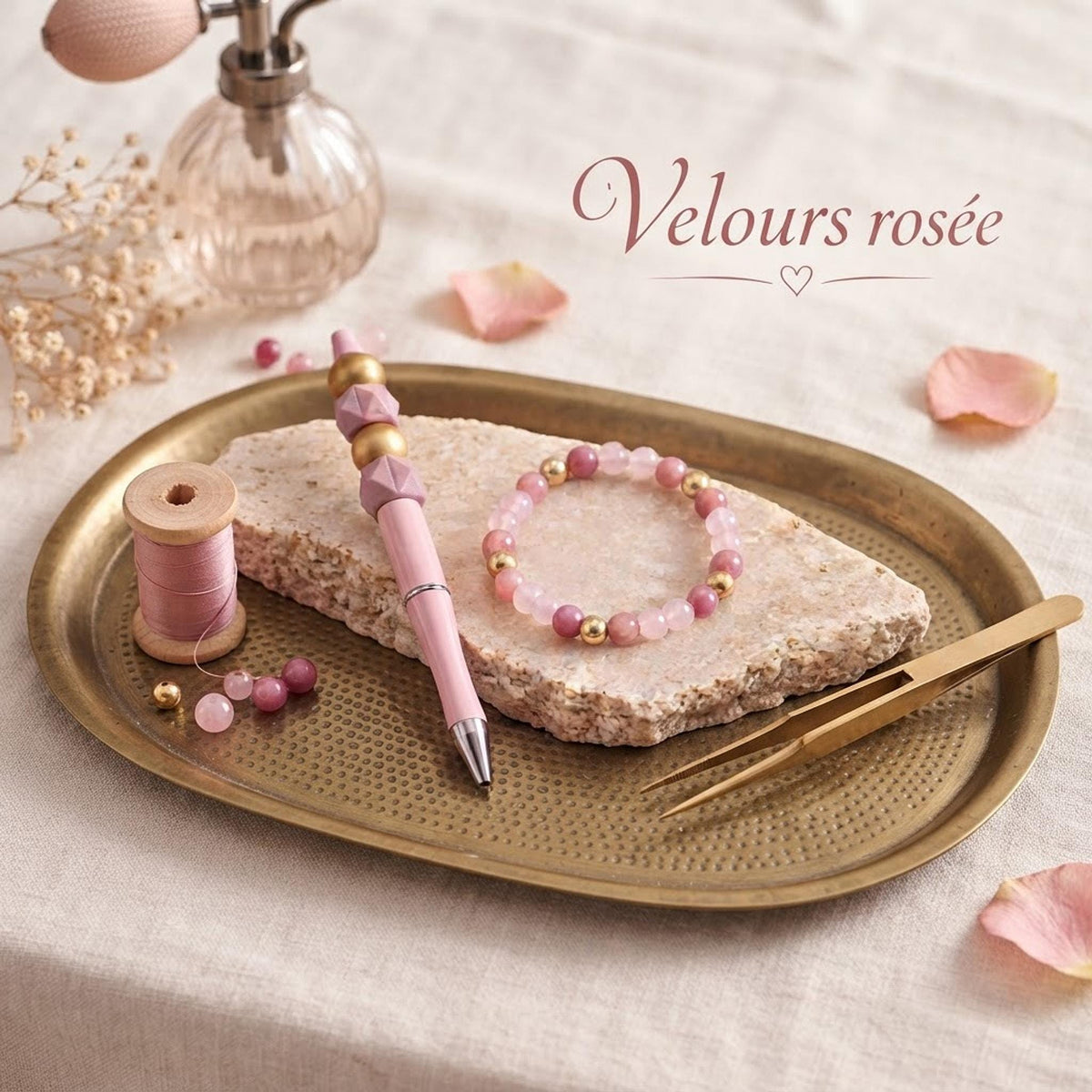 Ensemble composé d'un bracelet et d'un stylo bille - 'Velours rosée" -